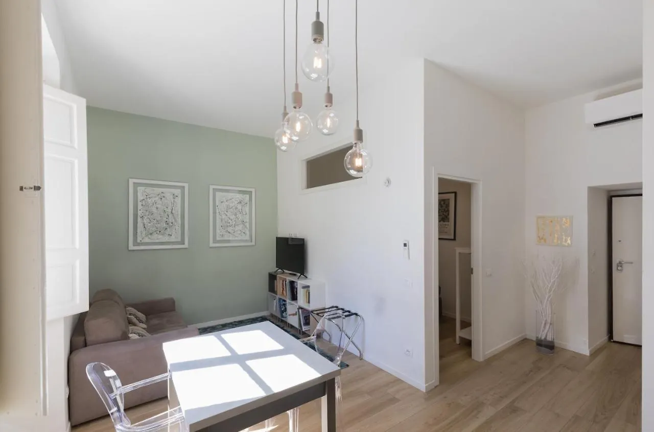 Violetta Suite - Brand New Flat - S. Maria Novella Florence Apartment